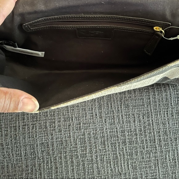 Loft hand bag with gold chain strap - Picture 5 of 5